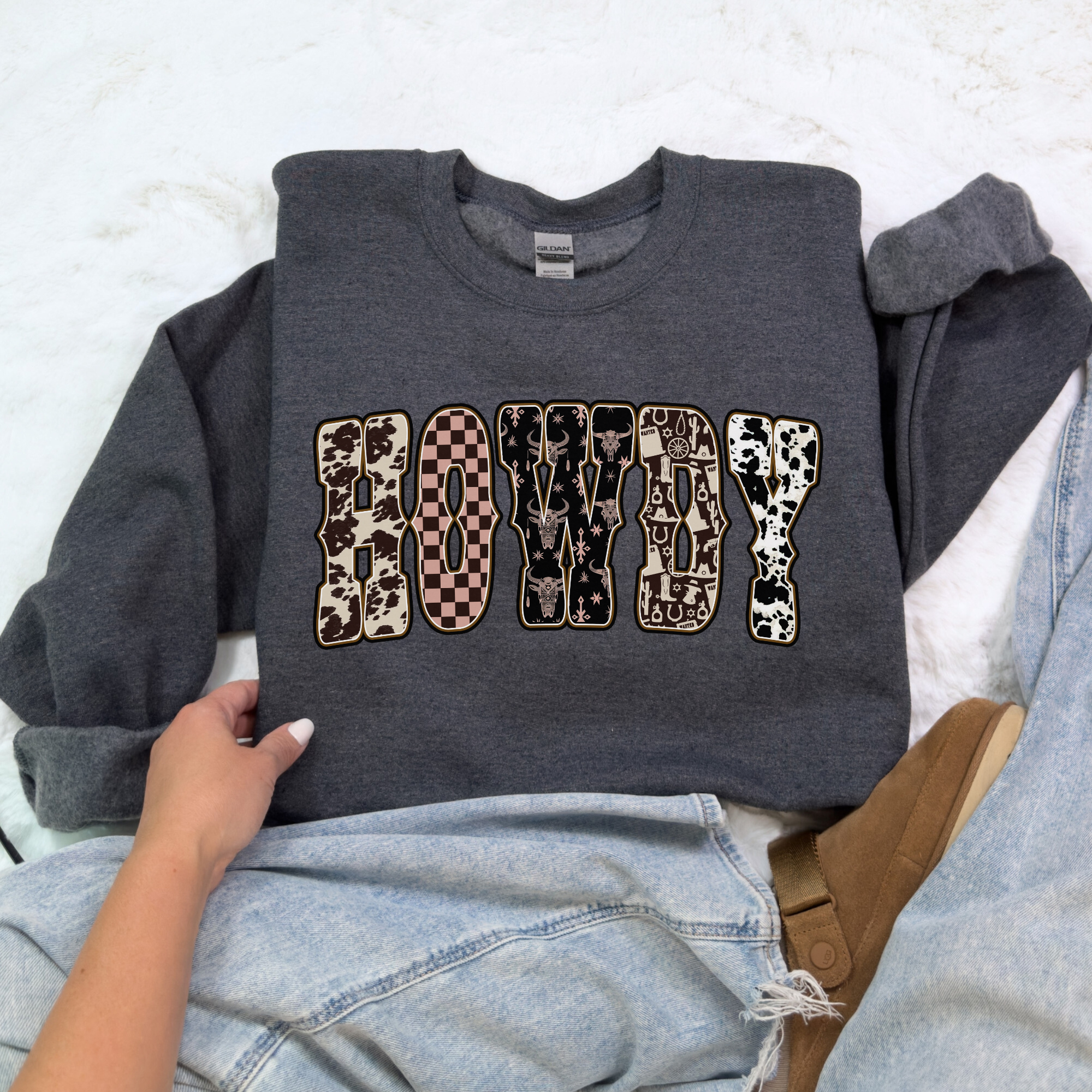 HOWDY Crewneck