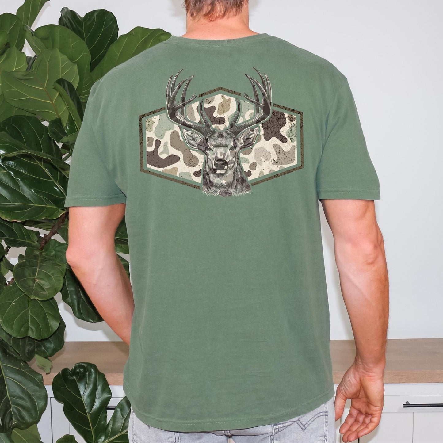 Men's Camo Buck Tee